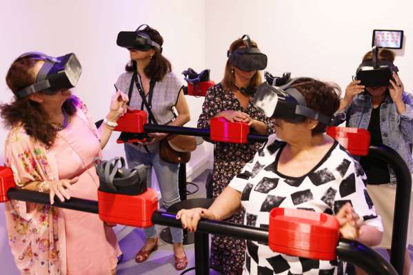 Réalité virtuelle à l'Institut Culturel du Judaïsme © Claude Dortmann