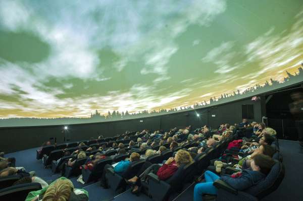 Planétarium - la salle immersive - Photo Thierry Chassepoux