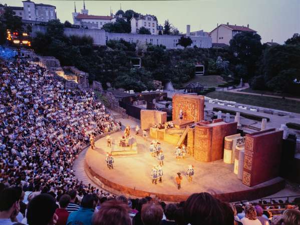 Représentation Les Mousquetaires aux Nuits de Fourvière en 1999 ©Christian Thioc