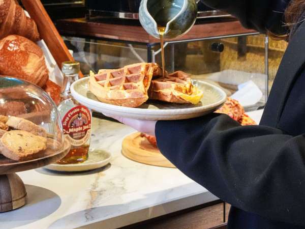Les gaufres au petit-déjeuner de l'Hôtel Fort Saint-Laurent