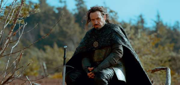 Alexandre Astier - Arthur, dans Kaamelott Volet 1