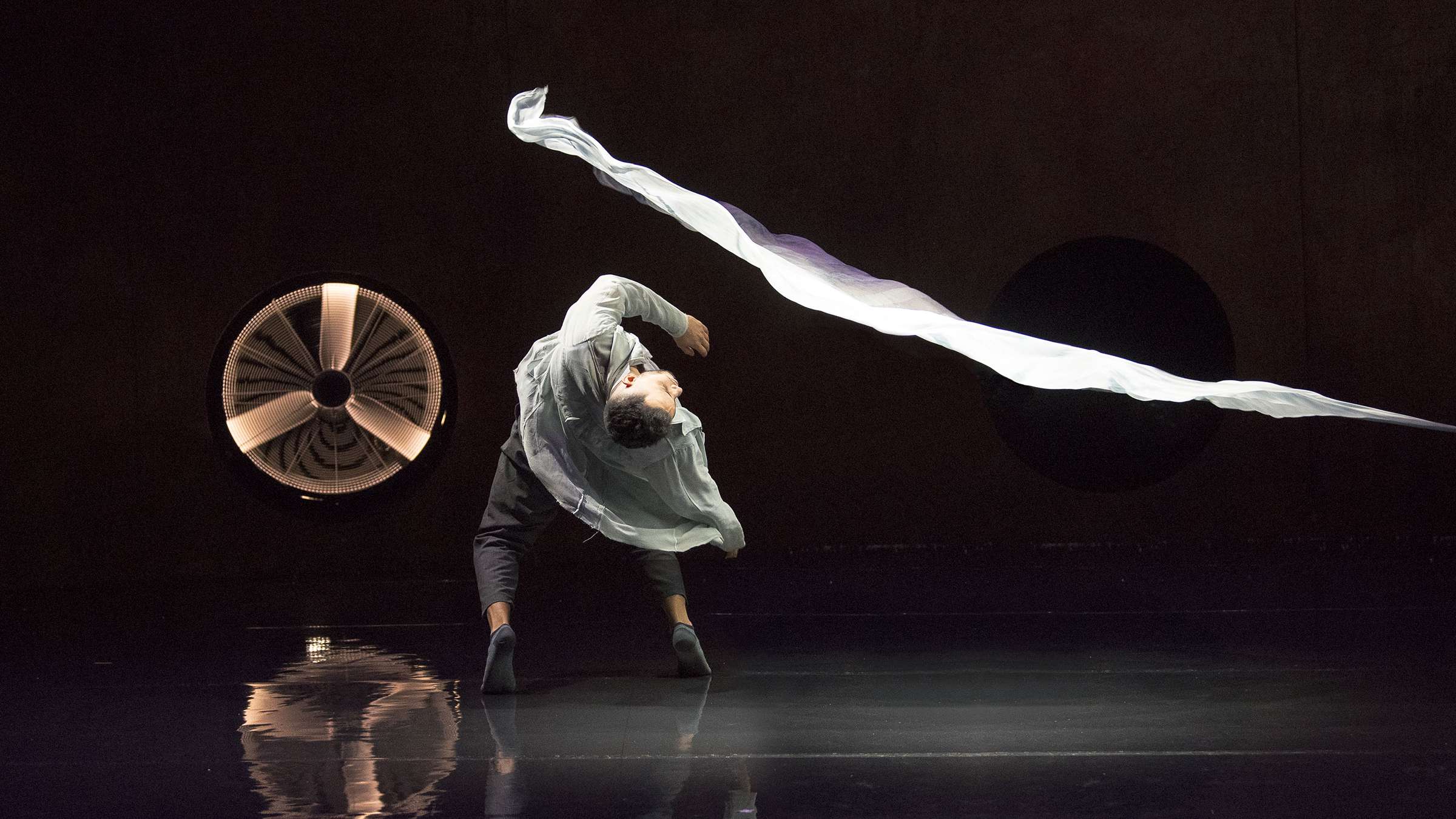 Zéphyr de Mourad Merzouki - Cie Käfig CNN de Créteil © Laurent Philippe