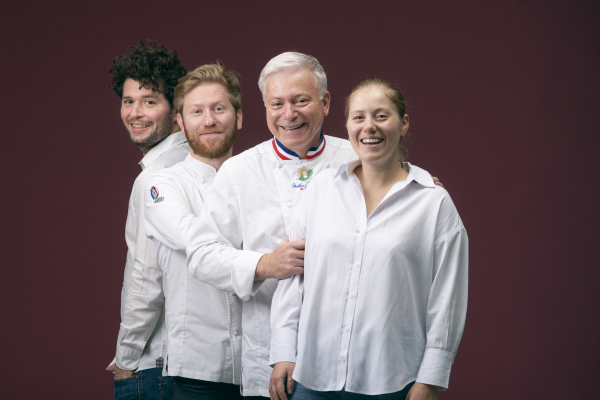 De gauche à droite : Maxime, Jeff, Christian et Léa Têtedoie