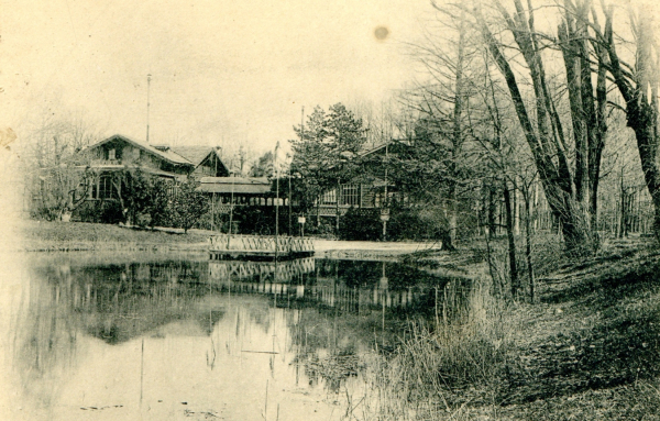 Image d'archives du Chalet du parc agrandi. Biblioth&egrave;que municipale de Lyon